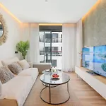 New Stylish Beachside 2br With Pool And Garage アパート
